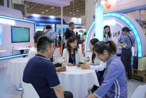 內(nèi)蒙古出版集團(tuán)攜手內(nèi)蒙古漠尼文化，大e洋智慧教育產(chǎn)品閃耀內(nèi)蒙古教育裝備展